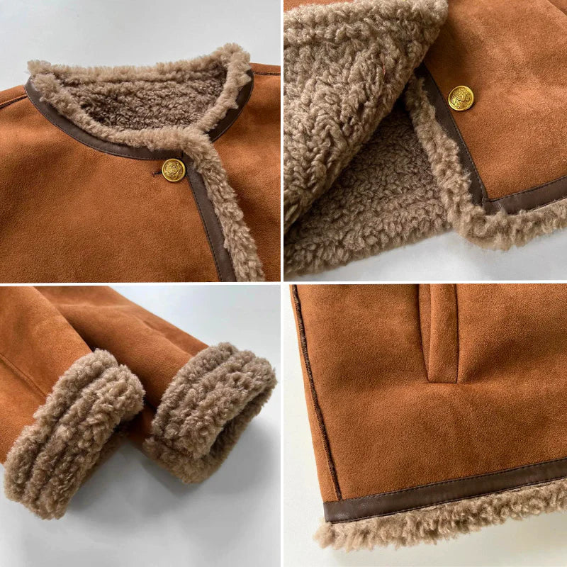 Ivy | Buttoned Jacket