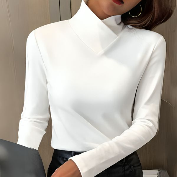 Margaret | Elegant Turtleneck Fit