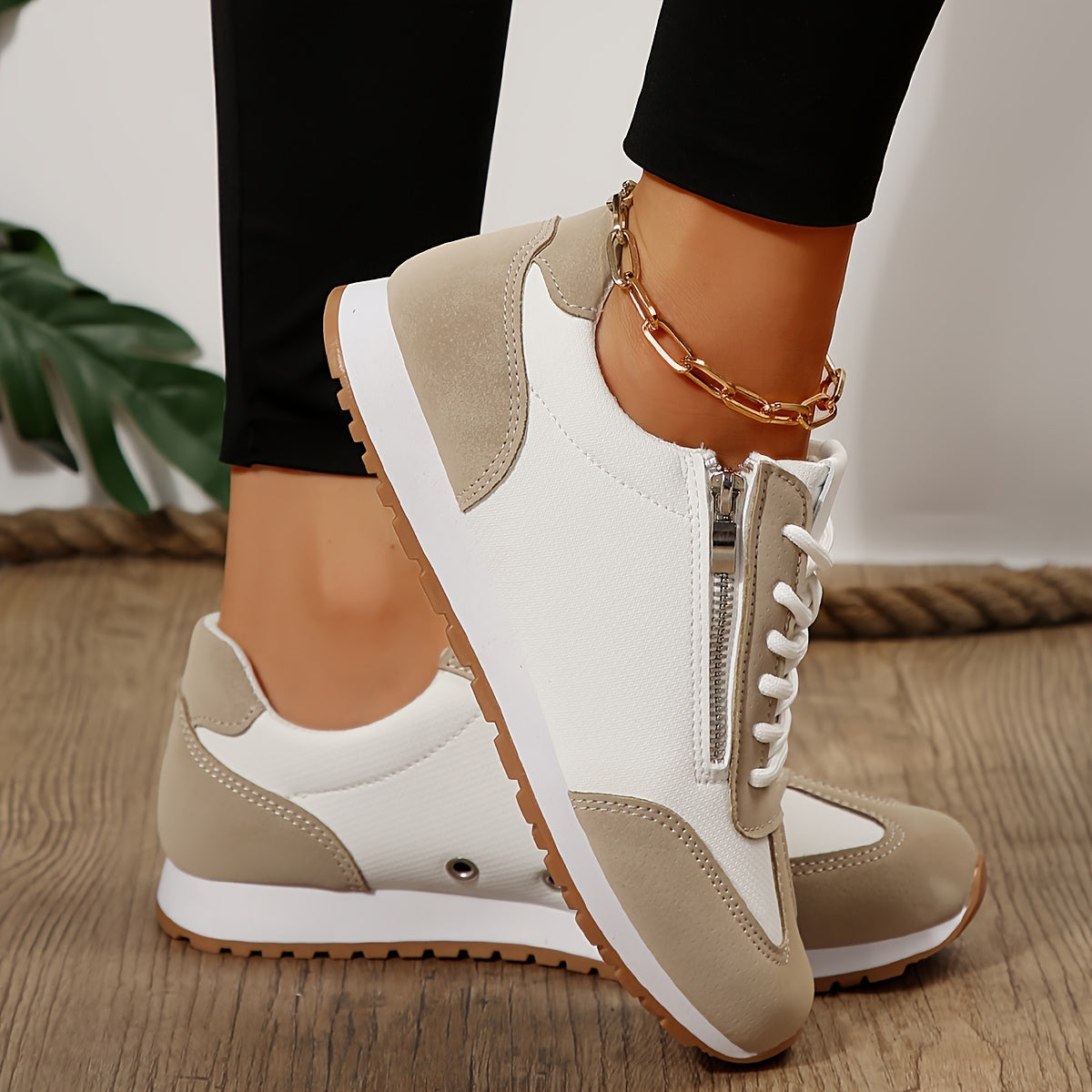 Delilah | Orthopaedic Shoe