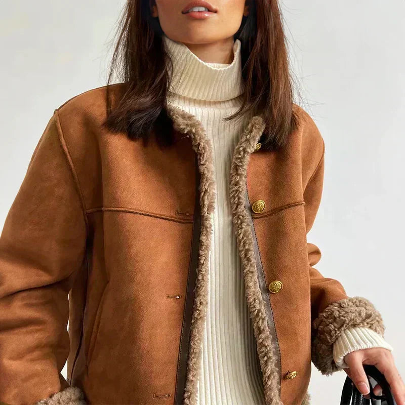 Ivy | Buttoned Jacket